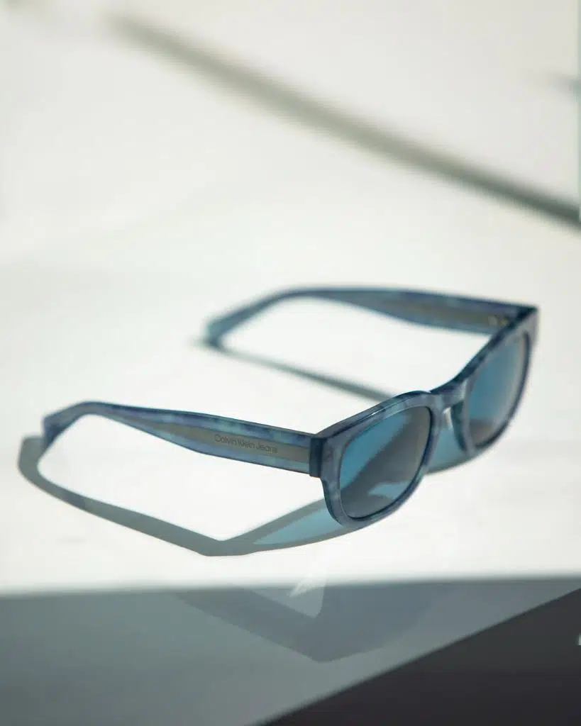 CALVİN KLEIN GÜNEŞ GÖZLÜĞÜ CKJ 25601S 406